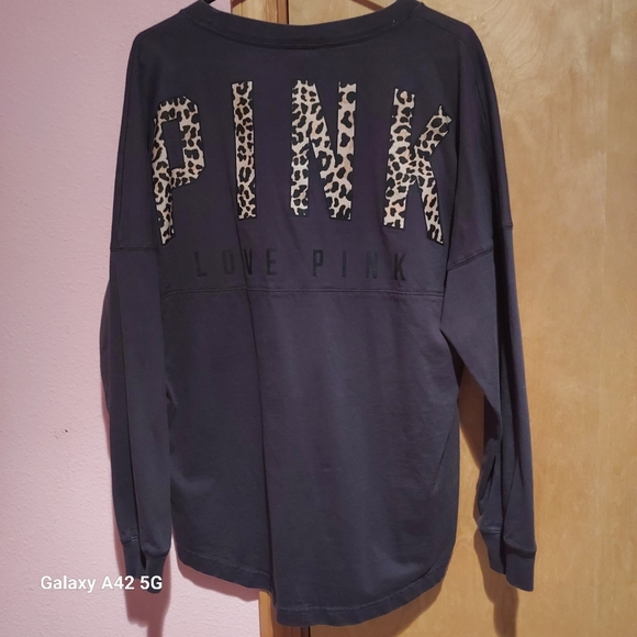 PINK Victoria's Secret Tops - Pink brand top